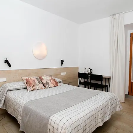 Guest house Castilla Ii Puerta Del Sol Madrid
