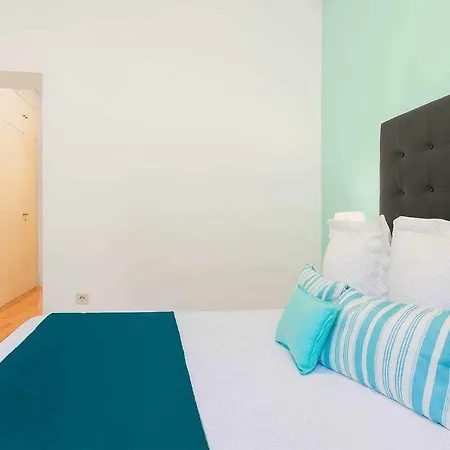 El Viso Smart Apartamento *