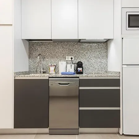 Apartamentos Turisticos Anr 1 *