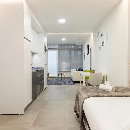 Apartamentos Turisticos Anr 1 *
