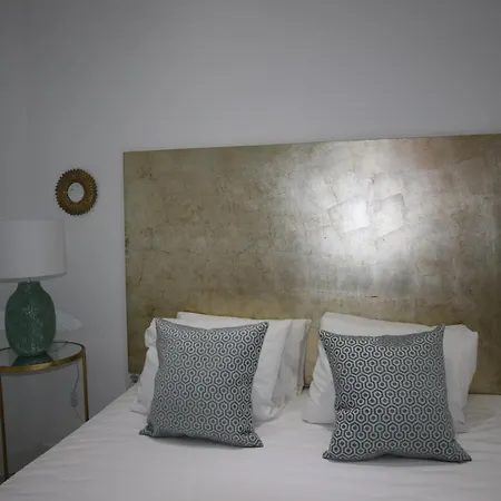 Koko Aeropuerto Hostal Madrid