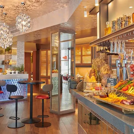 Hyatt Centric Gran Via Hotel