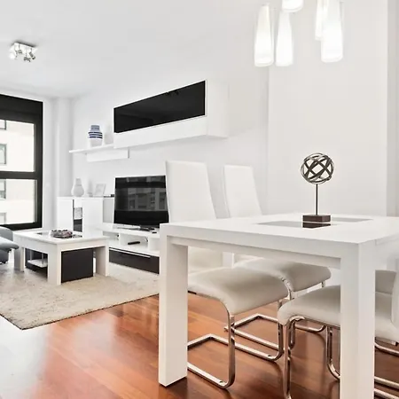 Apartment Modern 2 Bedroom Near Retiro Close To Metro Madrid
