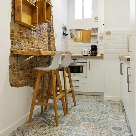 Designer 1 Bedroom In Chamberi *