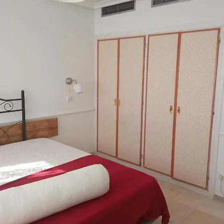 Apartment Pisos Con Piscina De Temporada Corta *