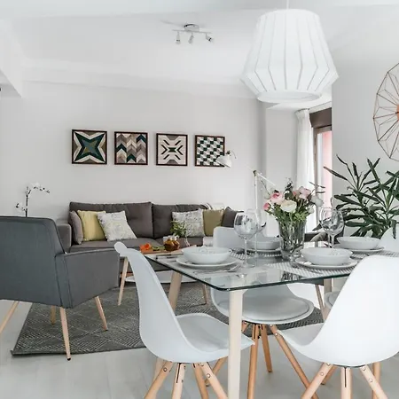 Moderno Y Luminoso Apartamento En La Latina/plaza Mayor Apartment