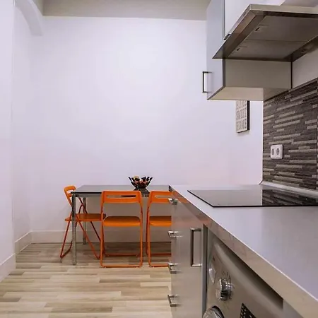 Apartamento En El Corazón De Madrid. +netflix :-)