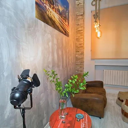 Apartamento P1 Aptos Cuatro Caminos Madrid