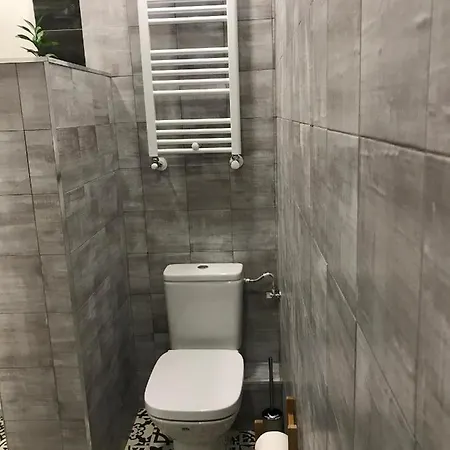 Apartamento P1 Aptos Cuatro Caminos Madrid