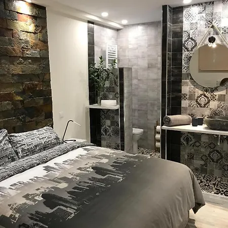 Apartamento P1 Aptos Cuatro Caminos Madrid