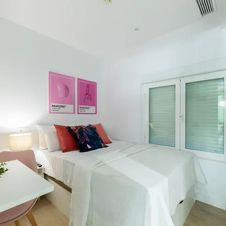 Hostal Hostal Blasco de Garay 61B