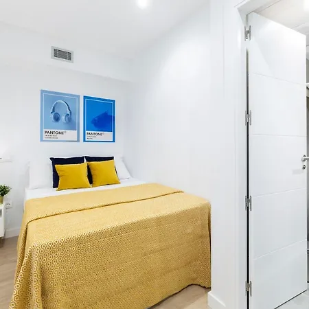 Hostal Hostal Blasco de Garay 61B