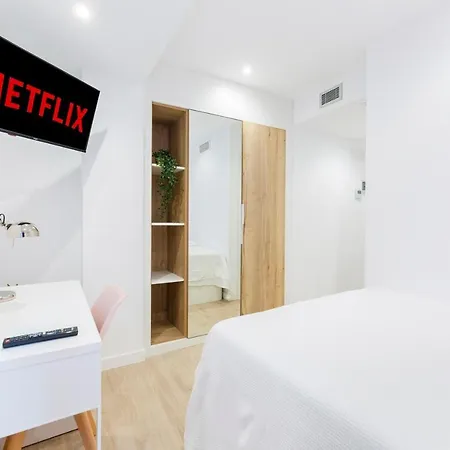 Hostal Hostal Blasco de Garay 61B Madrid
