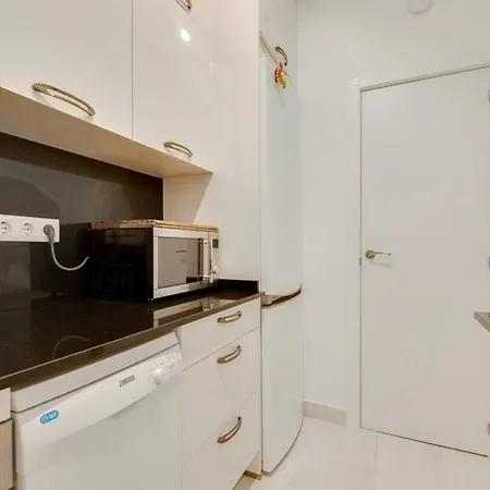 Apartment And Cozy In Delicias Madrid
