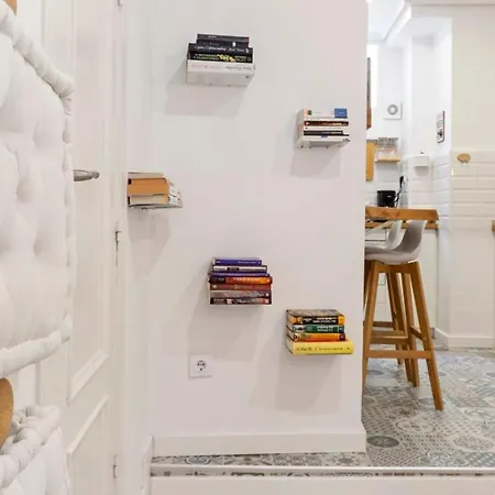 Designer 1 Bedroom In Chamberi *