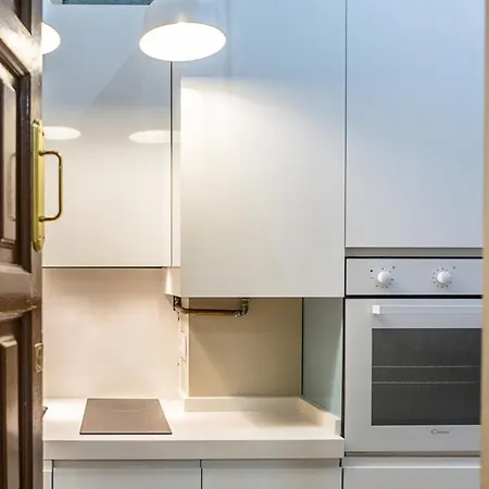 Appartement Cosy 2 Bedroom In Chamberi Madrid
