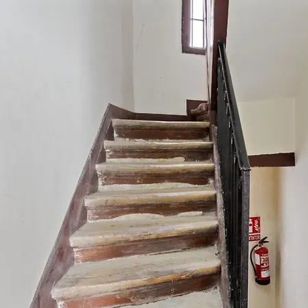 Modern 1 Bedroom Near Lavapies Madrid