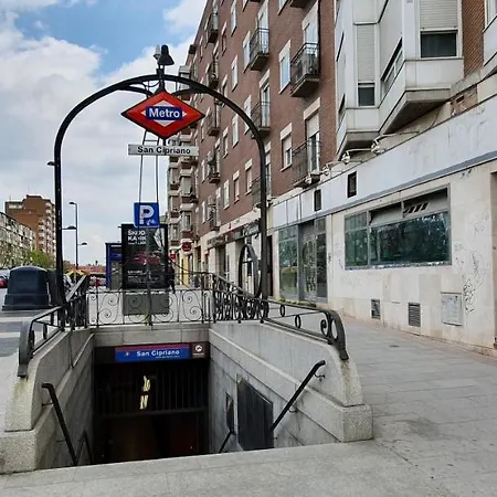 Apartamento Residencial En Alquiler De Corta No Turistico Madri