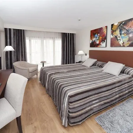 Aparto-hotel Rosales Апарт-отель