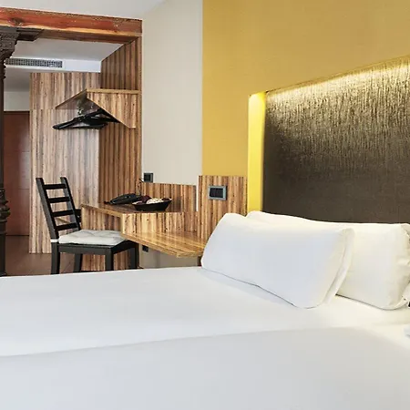 Hotel Centro Plaza Mayor 2*
