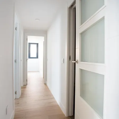 Edsam Black&grey Apartment Madrid