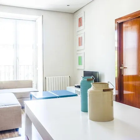 Mola Apartment *