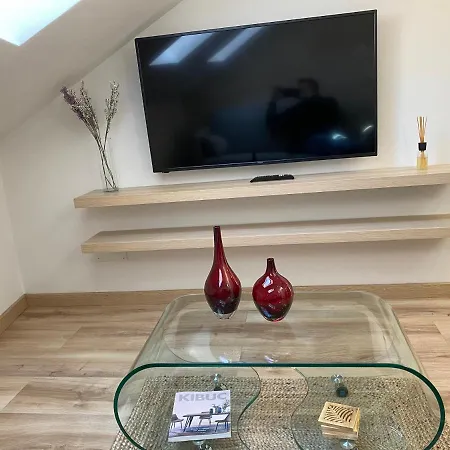 Fuencarral Apartment