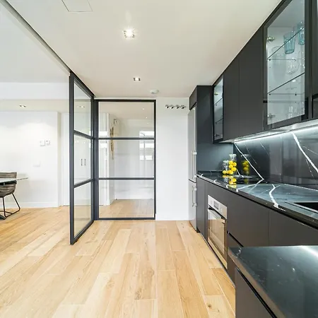 Edsam Black&grey Apartment