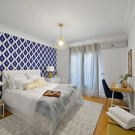 Homeabout Puerta Del Sol Premium