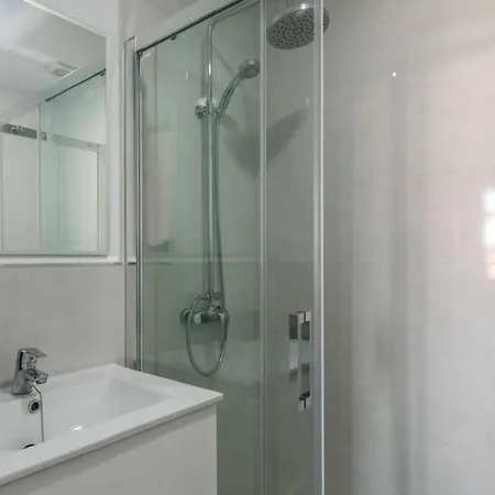Apartment Homeabout Luxury Gran Via House