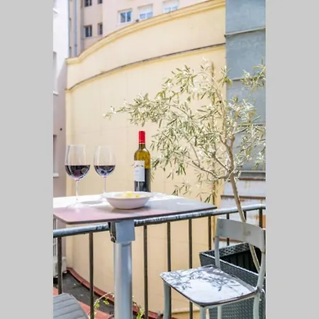 Homeabout Luxury Gran Via House Madrid