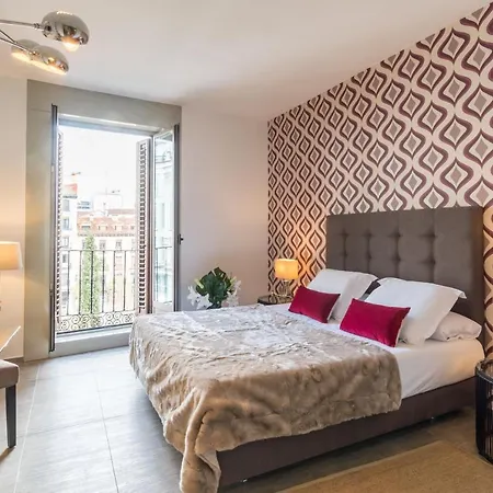 Santa Ana Boutique En Apartment Madrid