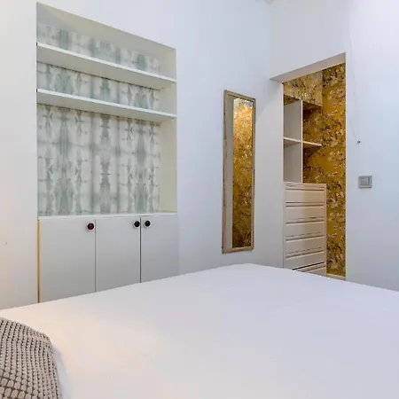 Homeabout Diego De Leon Ii Madrid
