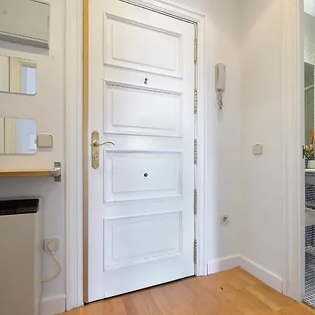 Homeabout Puerta Del Sol Premium Madrid