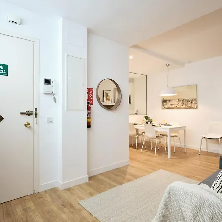 My - Fantastic At Moncloa For Students Apartment