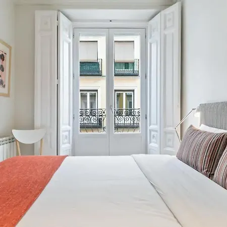 Bnbholder Charming & Stylish Iii Chueca *