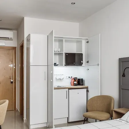 Exclusive In The Heart Of The Appartamento Madrid