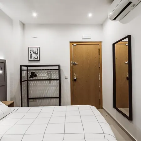 Exclusive In The Heart Of The Appartamento Madrid