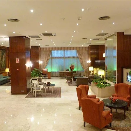 Hotel Nyx By Leonardo Madryt