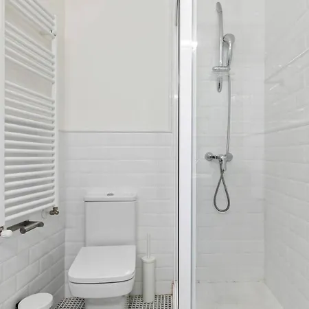 Bnbholder Charming & Stylish Iii Chueca Apartment *