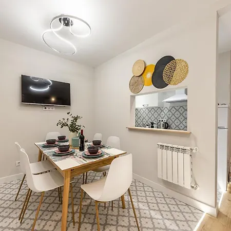 Waou Don Quixote Letras Apartment Madrid