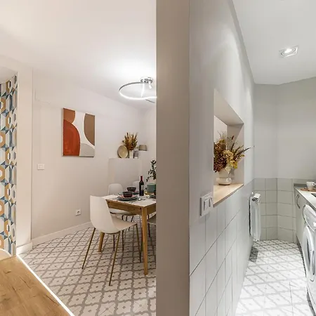 Waou Don Quixote Letras Apartment