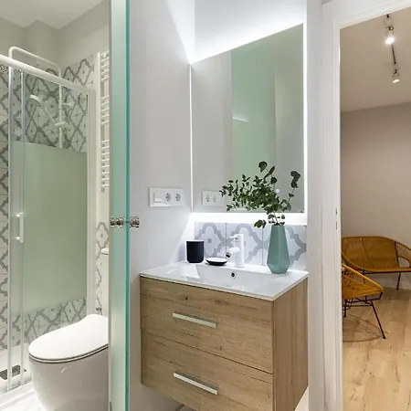 Waou Don Quixote Letras Apartment Madrid