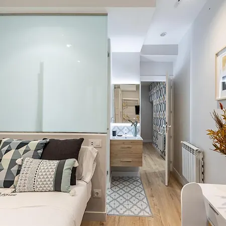 Apartment Waou Don Quixote Letras