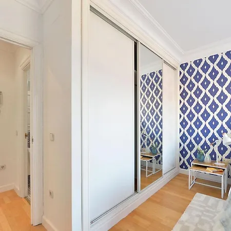 Appartement Homeabout Puerta Del Sol Premium Madrid