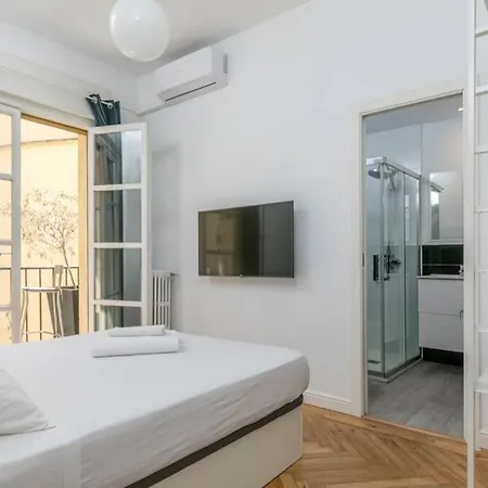 Homeabout Luxury Gran Via House * Madrid