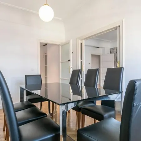 Homeabout Luxury Gran Via House Apartment