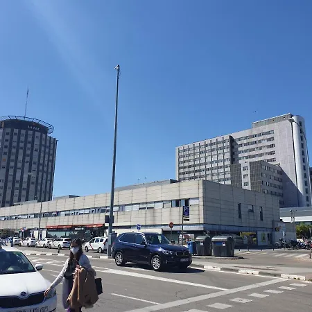 Bonito Apto Cinco Torres Plaza Castilla *