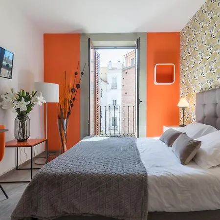 Santa Ana Boutique En * Madrid