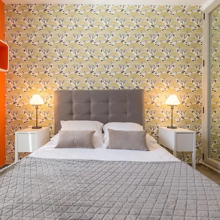 Santa Ana Boutique En Madrid